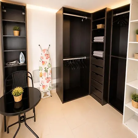 Modern Free Parking Free Wifi Fully Equipped 1 To 4 Guests Appartement Wolkersdorf